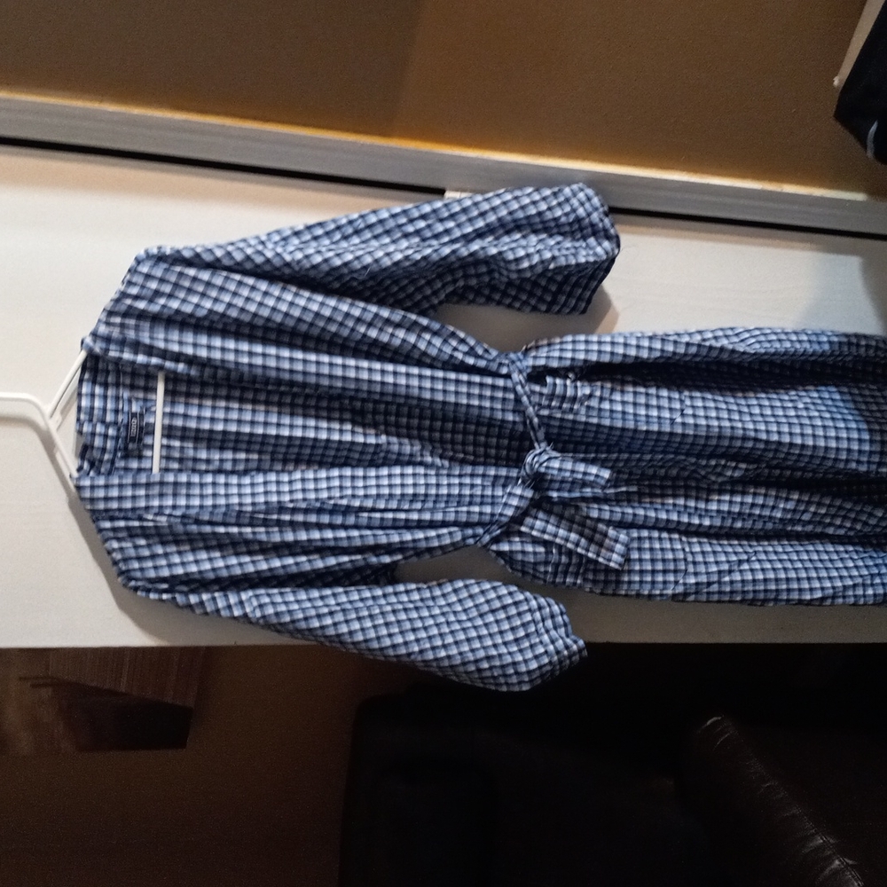 Izod men's robe